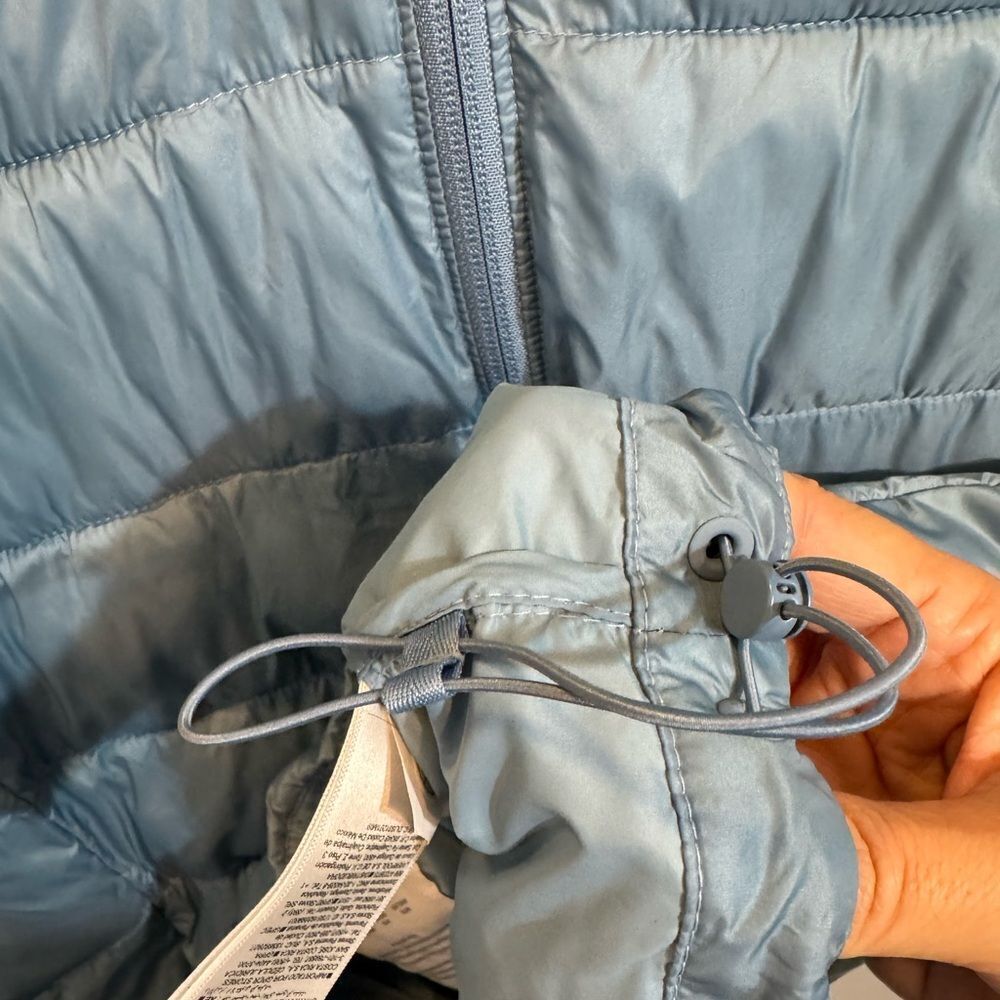 Athleta Aire Puffer Vest - Picture 8 of 13